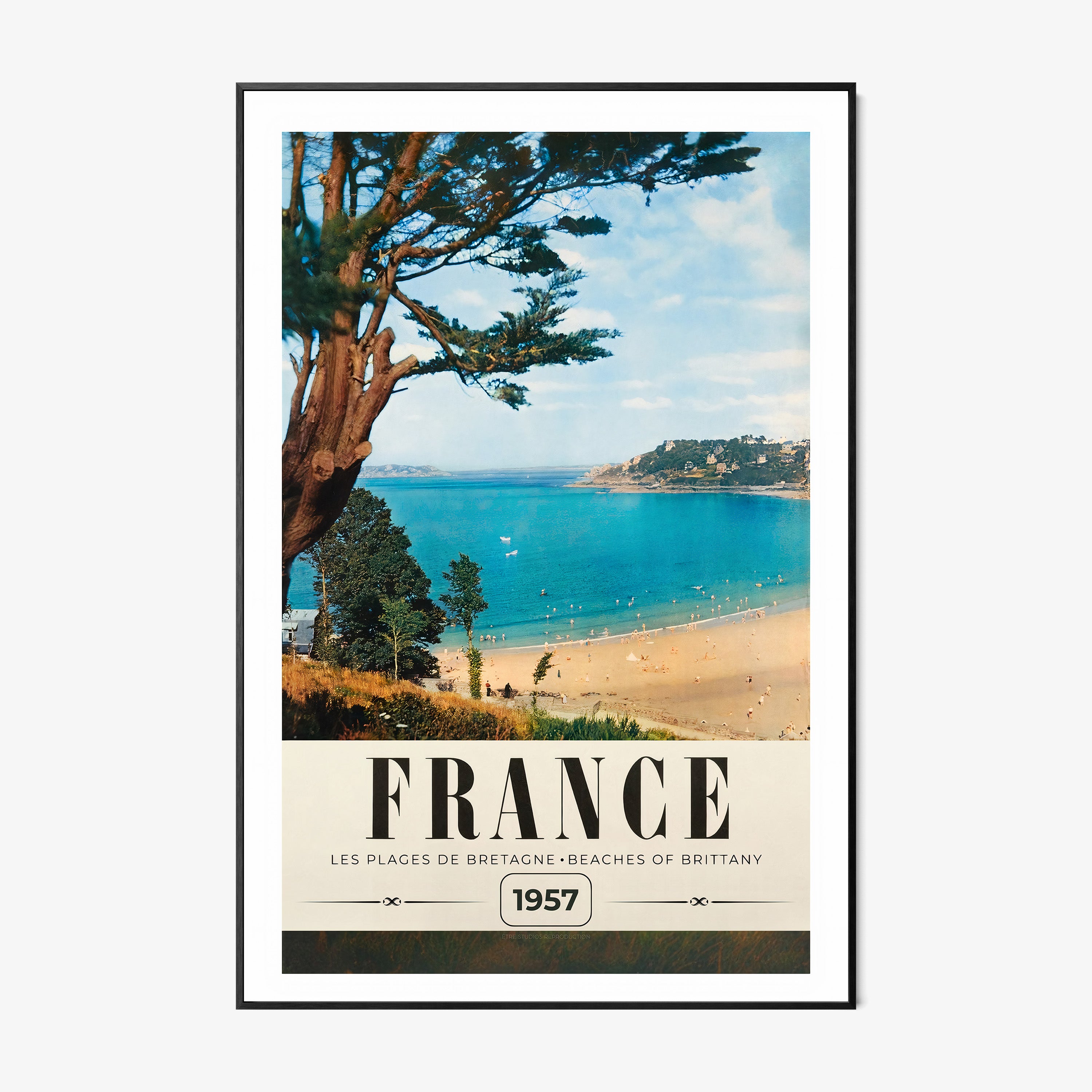 Poster of a beach with the text "France" on a light background